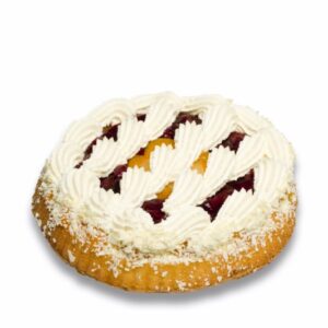 Open fruitvlaai met slagroom middel